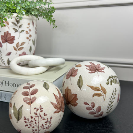 Set of two ceramic autumn decorative balls