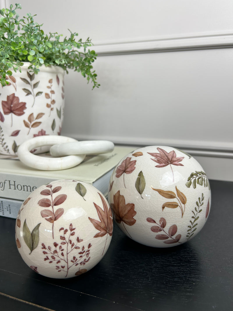 Set of two ceramic autumn decorative balls