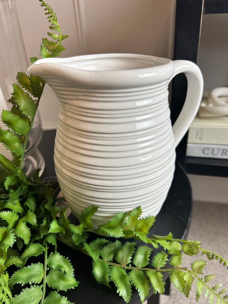 Ribbed lined white jug