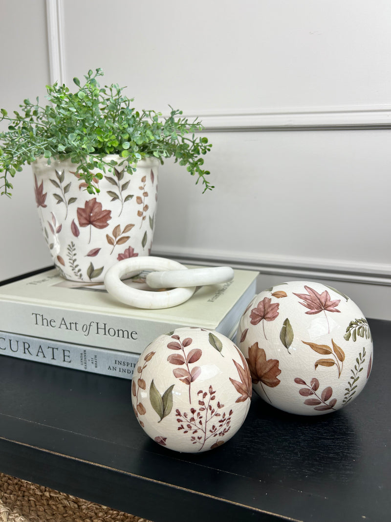 Set of two ceramic autumn decorative balls