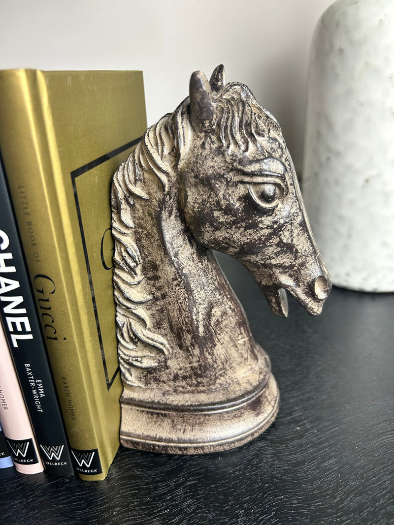 Horse head brown washed look book ends