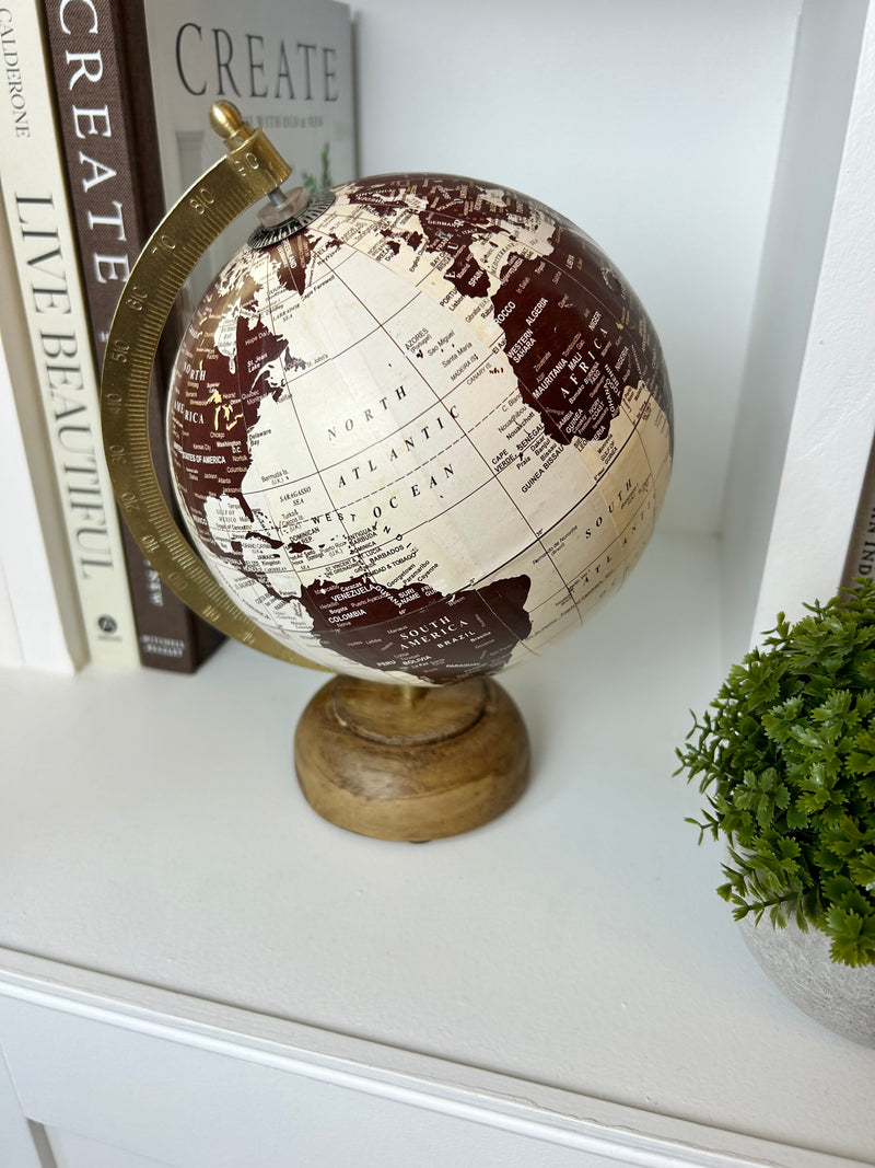 Wooden globe 2 colours 2 sizes