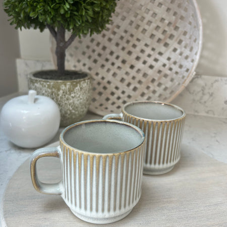 Set of 4 Ribbed reactive glaze mugs 2 styles