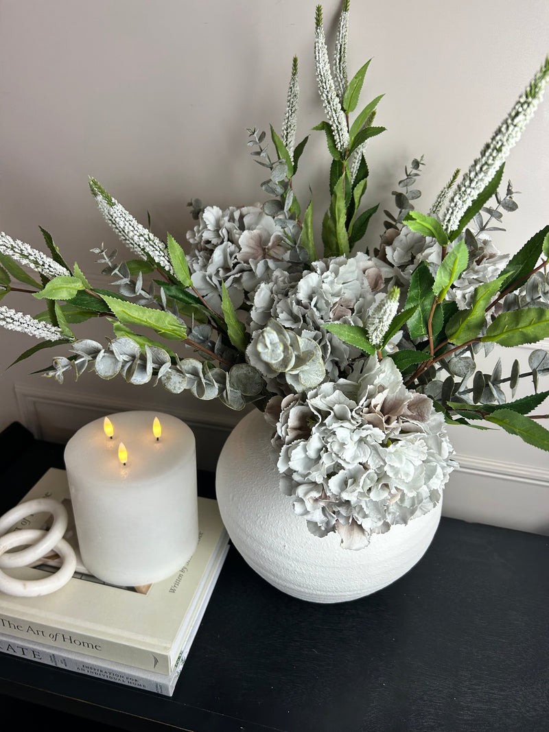 Bouquet arrangement 4 grey/taupe hydrangeas white Veronica eucalyptus bunch