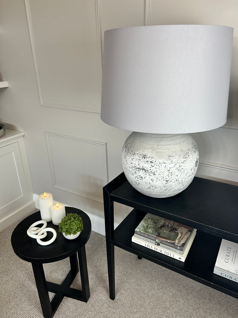 Tiber stone lamp with linen shade