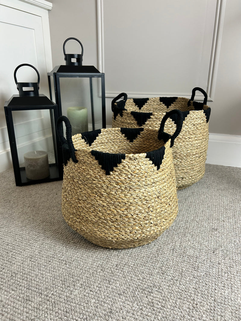 Natural black seagrass handle basket 2 sizes