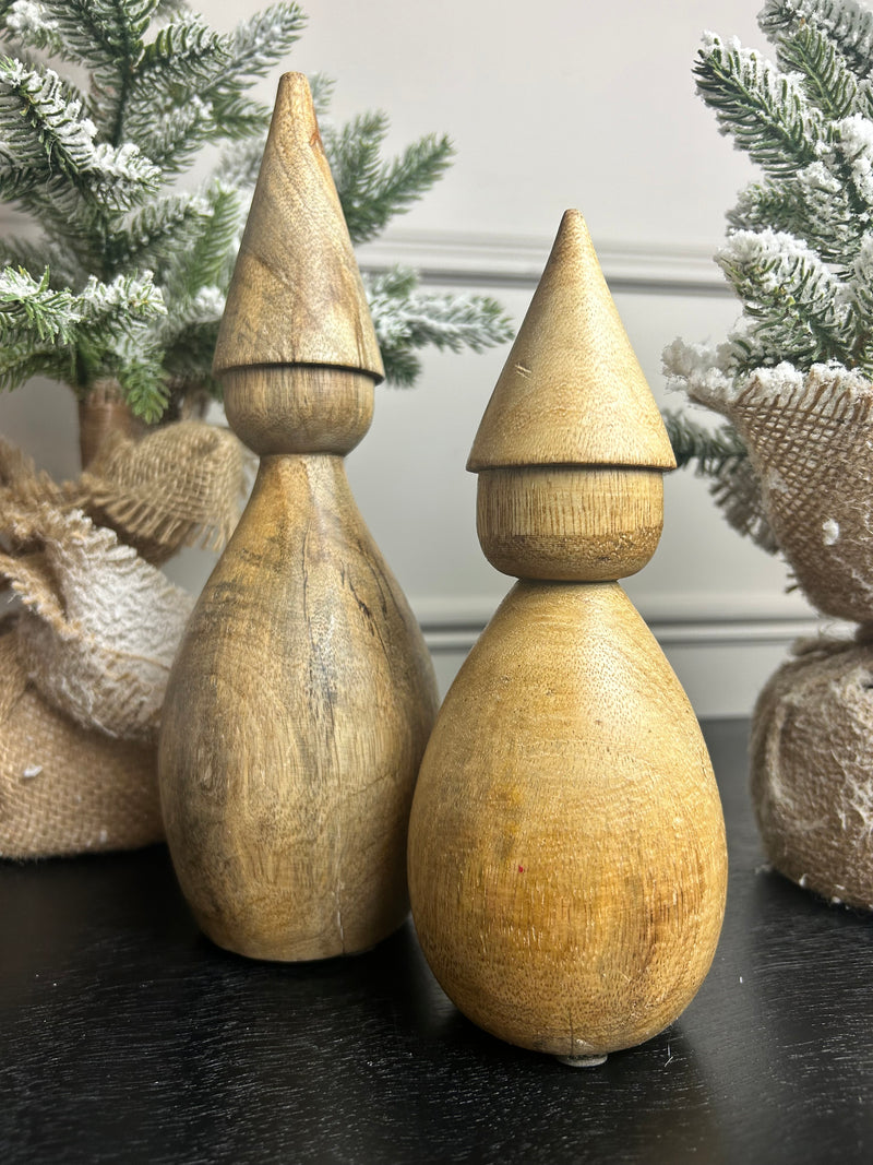 Set of two mango wood rustic santas