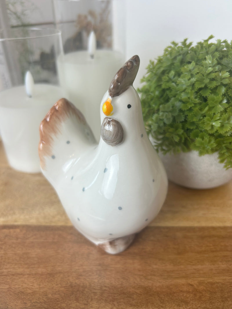 Dotty ceramic chicken 13cm