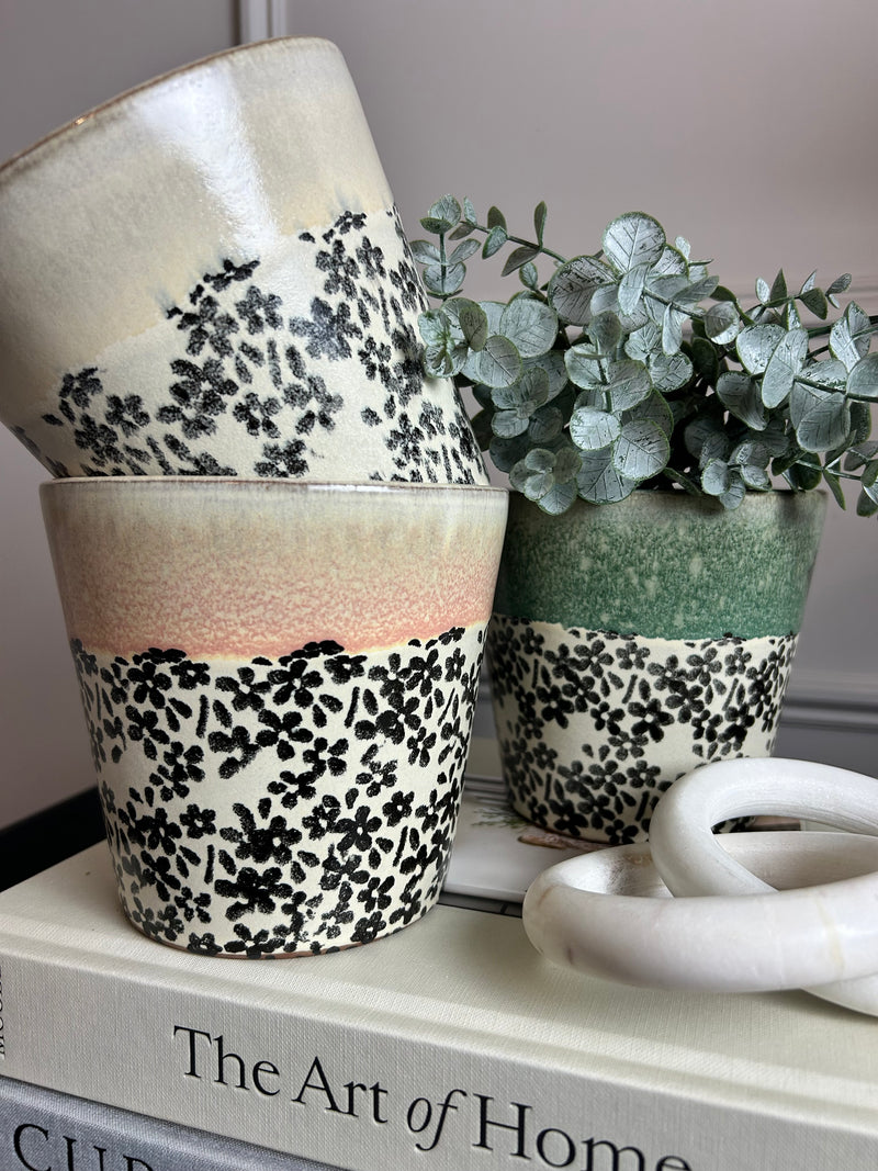 Pretty Floral Pattern Terracotta Plant Pots 3 colours styles