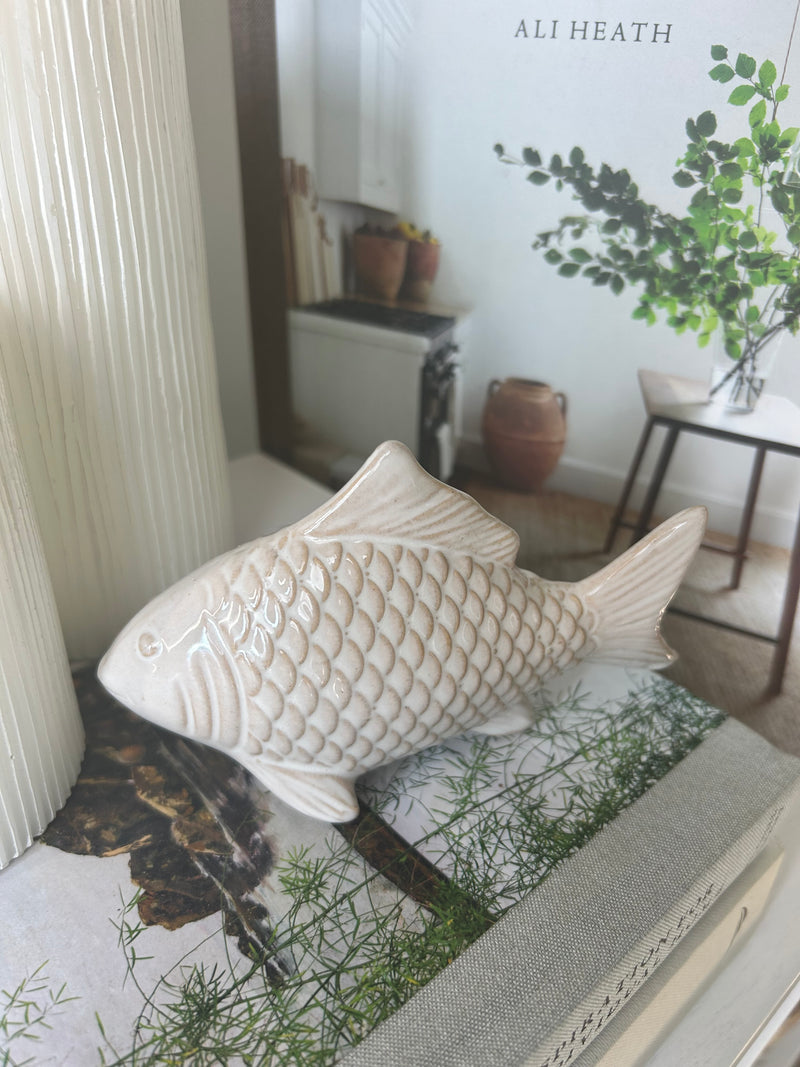 White textured ceramic fish 13cm