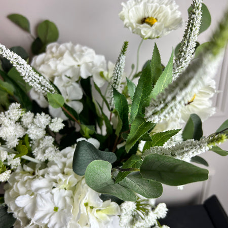 Bouquet arrangement 7 hydrangea eucalyptus Veronica poppy cows parsley