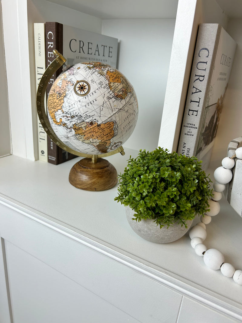 Wooden globe 2 colours 2 sizes