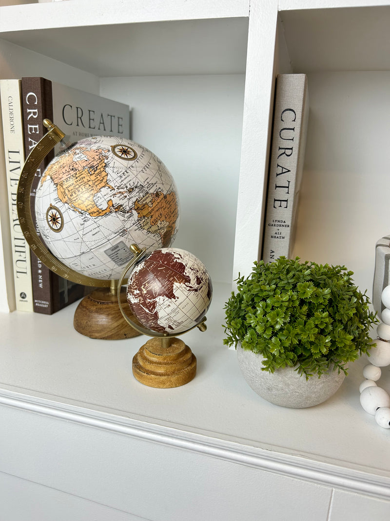 Wooden globe 2 colours 2 sizes