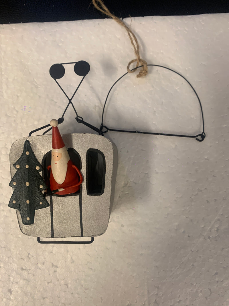 Store Seconds Metal Santa in Cable Car decoration