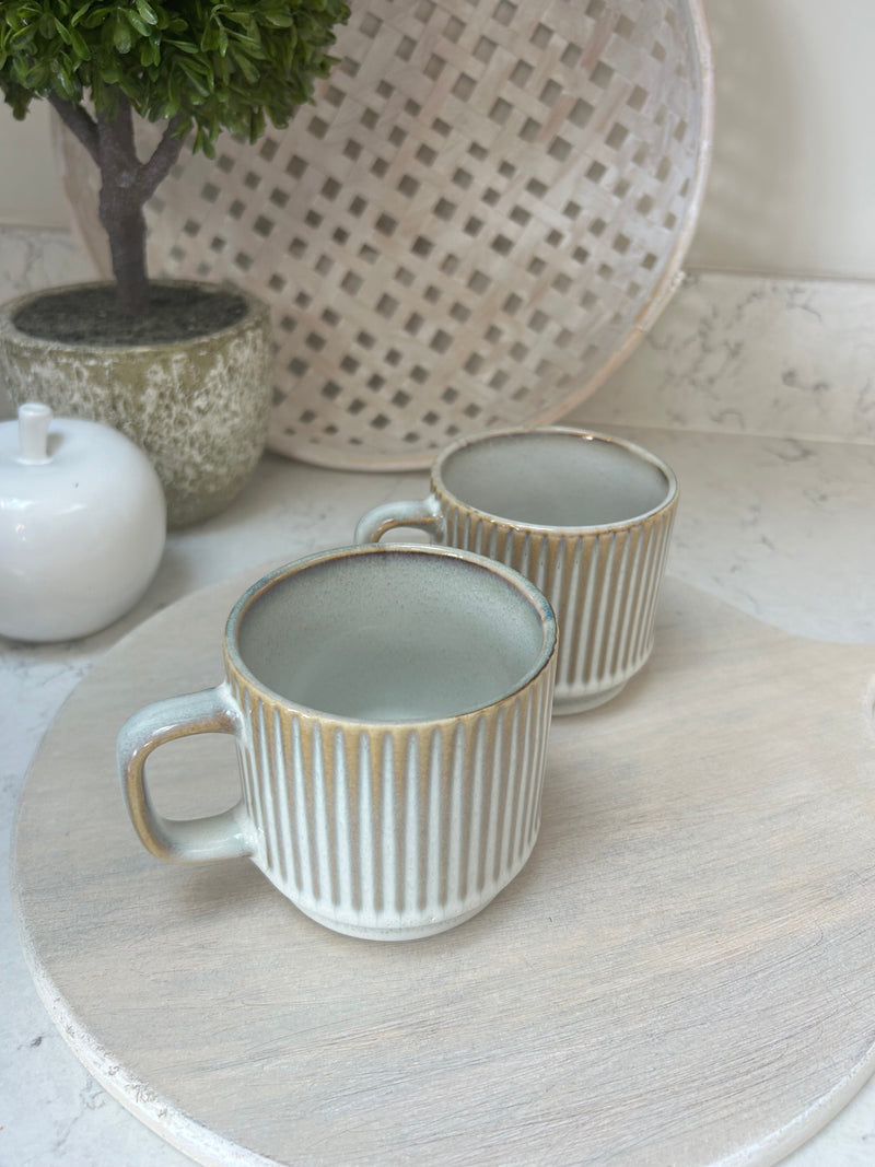 Set of 4 Ribbed reactive glaze mugs 2 styles