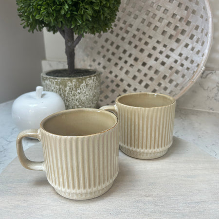 Set of 4 Ribbed reactive glaze mugs 2 styles