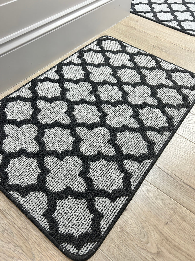 Oakham Traditional blue green Grey Washable Runner mat rug Available in 3 Sizes