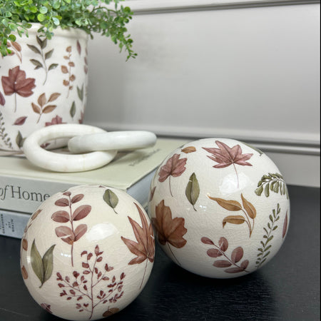 Set of two ceramic autumn decorative balls