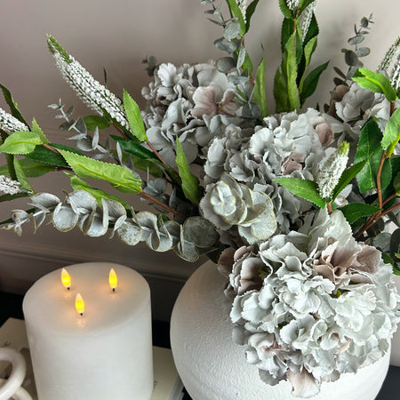 Bouquet arrangement 4 grey/taupe hydrangeas white Veronica eucalyptus bunch