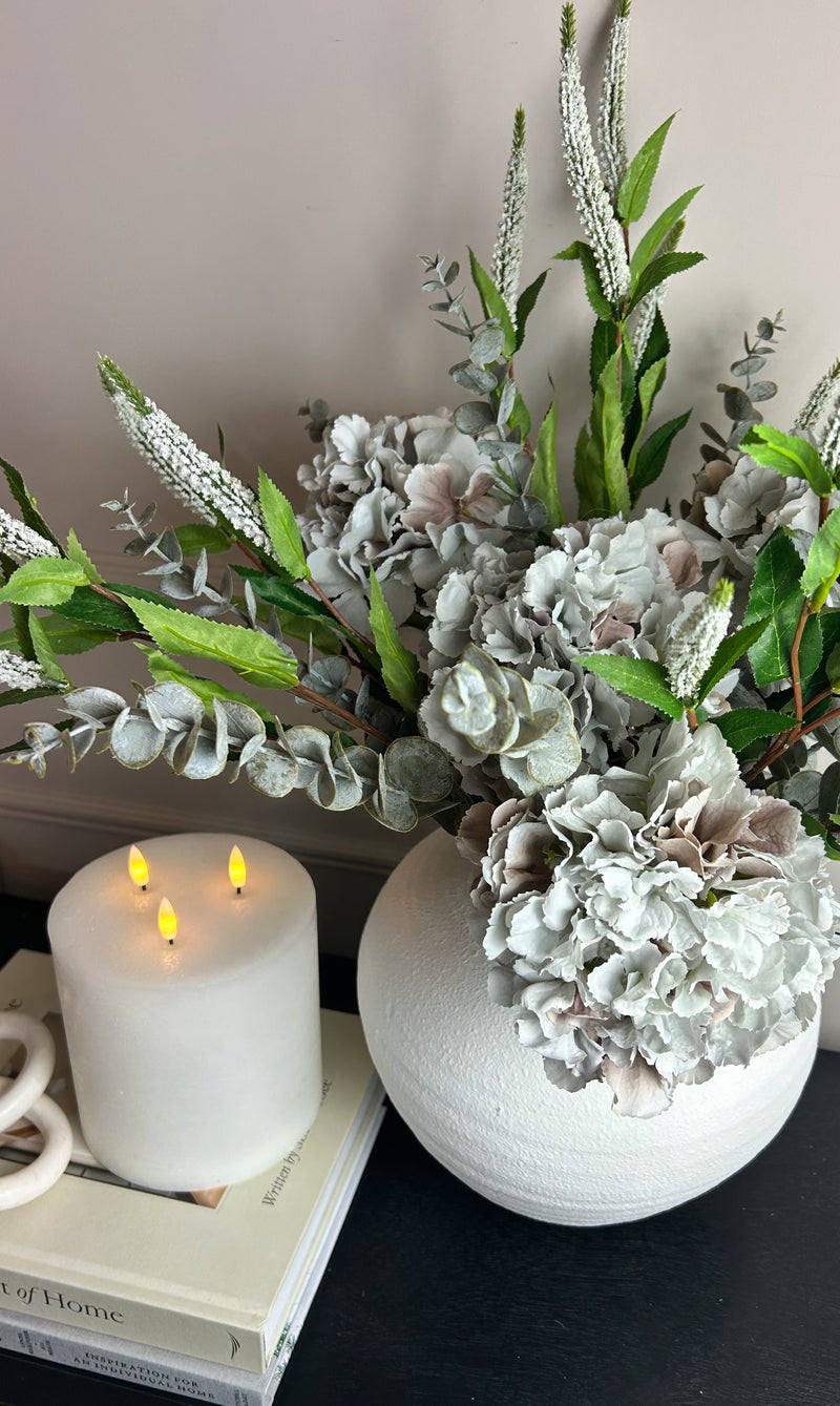 Bouquet arrangement 4 grey/taupe hydrangeas white Veronica eucalyptus bunch