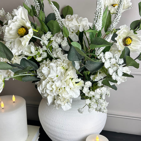 Bouquet arrangement 7 hydrangea eucalyptus Veronica poppy cows parsley