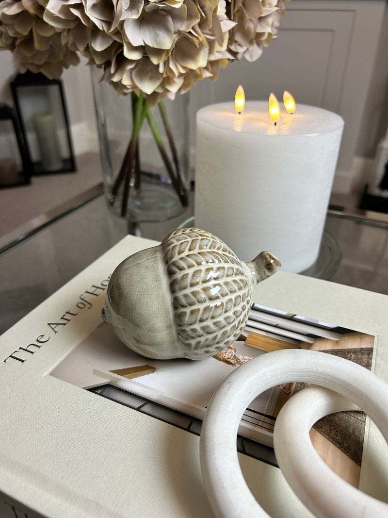 Set of two white Boucle pumpkins