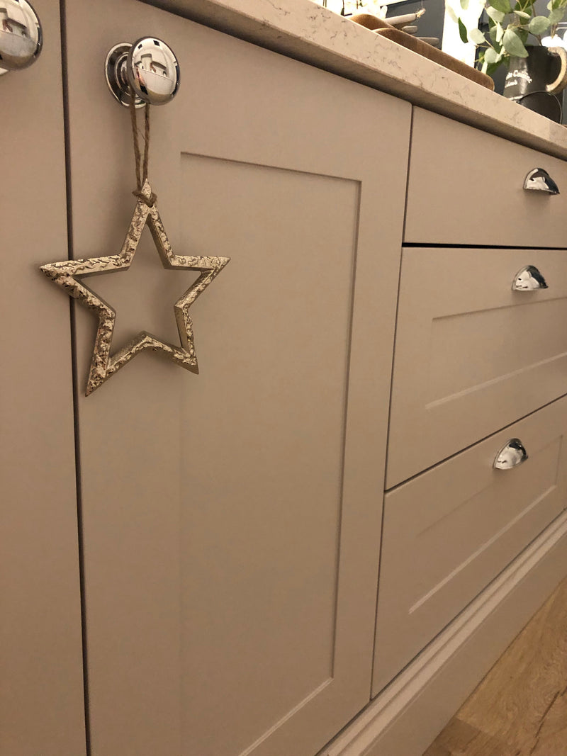 Hammered metal hanging star 2 sizes