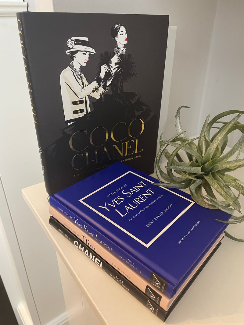 Coco Chanel An illustrated World Of A Fashion Icon book