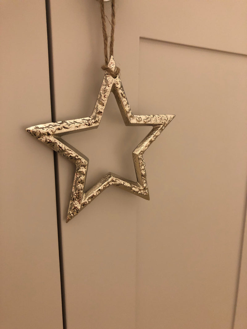 Hammered metal hanging star 2 sizes