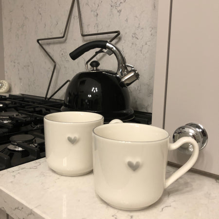 Set of 4 Grey Heart cup Mugs