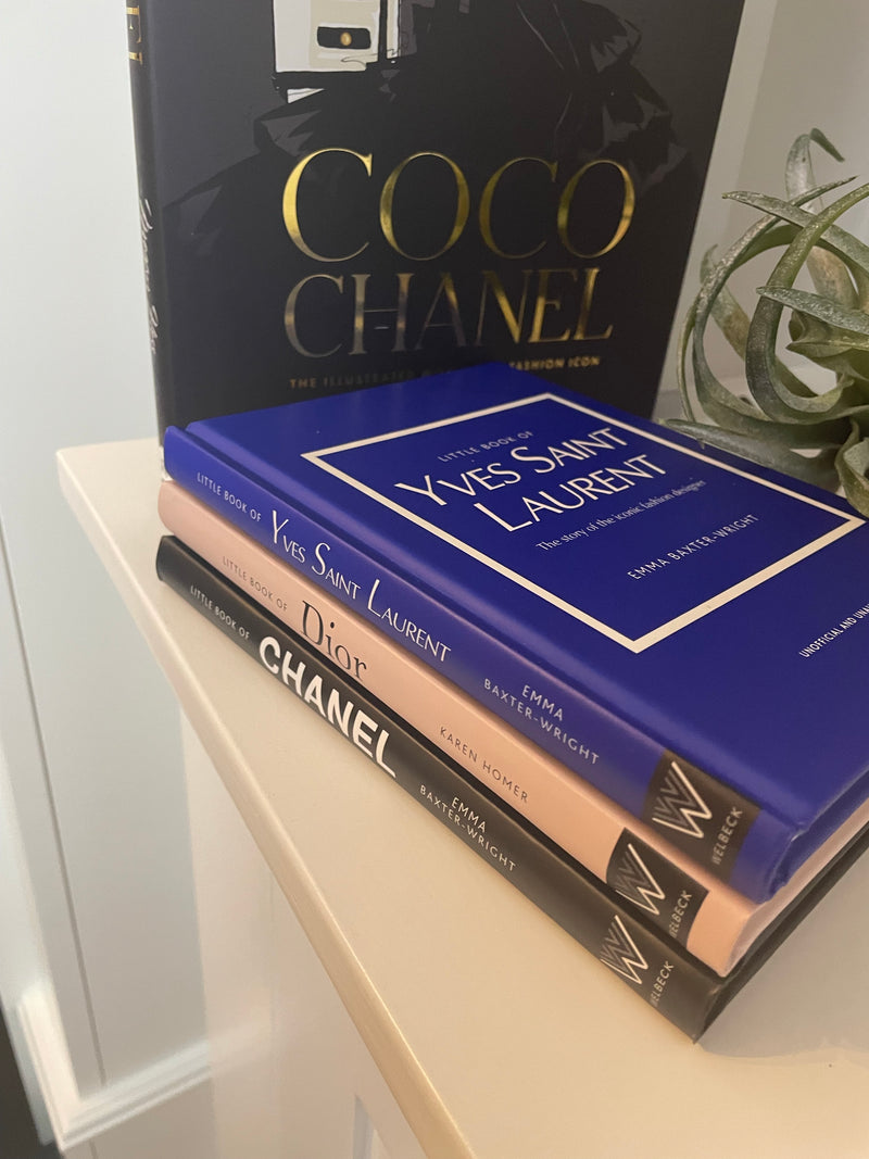 Coco Chanel An illustrated World Of A Fashion Icon book