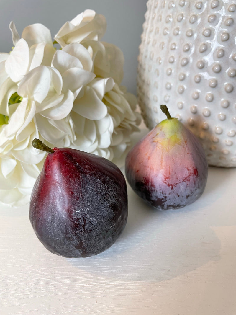 Realistic faux fig fruit