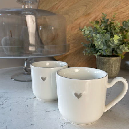 Set of 4 Grey Heart cup Mugs