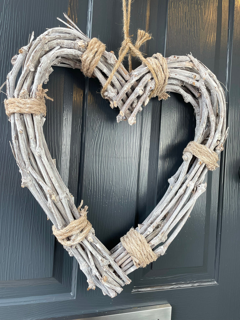 Rope tied willow woven twig heart