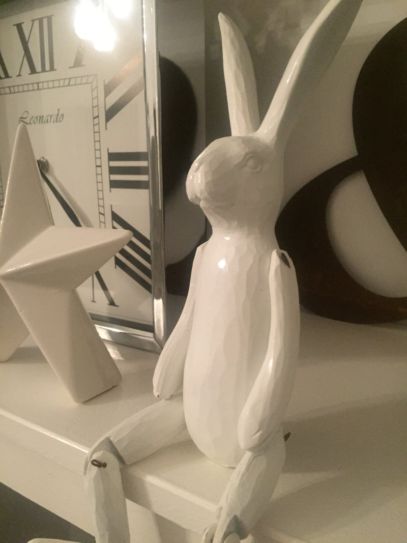 White jointed rabbit shelf sitter